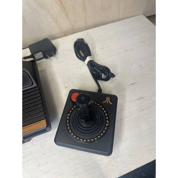 Atari Flashback 3 Classic Gaming With 2 Joystick Controllers - Picture 5 of 7